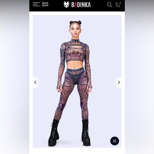 NEVER WORN! Brand new full set from Badinka.